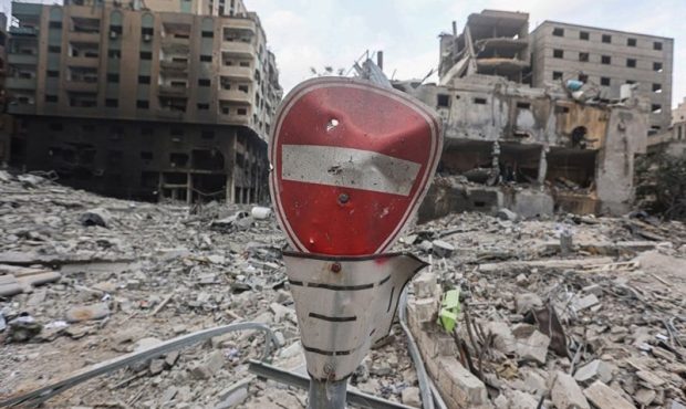 دشمنان بشریت میخواهند صدای حامی فلسطینیان را خاموش کنند دشمنان بشریت میخواهند صدای حامی فلسطینیان را خاموش کنند