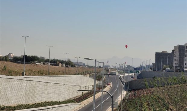 رفع معارضین در فاز دوم بزرگراه شهید بروجردی رفع معارضین در فاز دوم بزرگراه شهید بروجردی